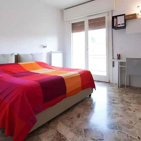 A Soli 15 Minuti Da Venezia Bus Sotto Casa Mestre Dış mekan fotoğraf